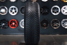 MICHELIN LATITUDE CROSS 215/70 R16 104H